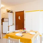 Free Parking&wi-fi - 10 Min Dal Mare Casa vacanze