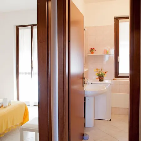 Free Parking & Wi-fi - 10 Min Dal Mare Casa vacanze