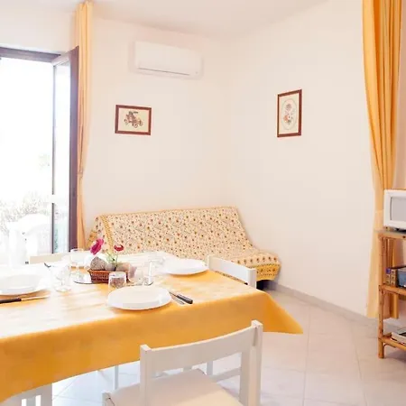 Free Parking & Wi-fi - 10 Min Dal Mare Prázdninový dům Villasimius
