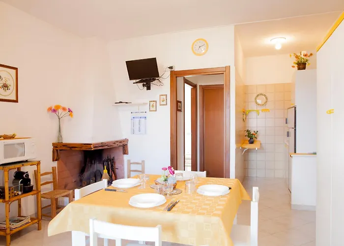 Free Parking & Wi-fi - 10 Min Dal Mare Villasimius
